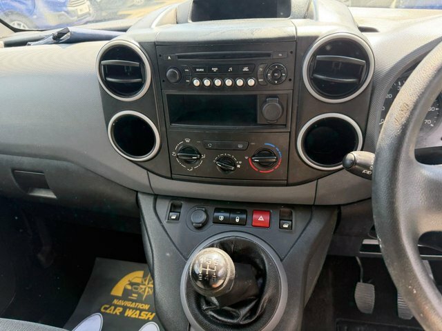 Peugeot Partner 1.6 Bluehdi 744 S White #6