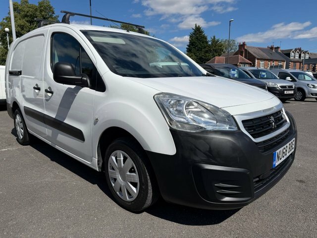 Peugeot Partner 1.6 Bluehdi 744 S White