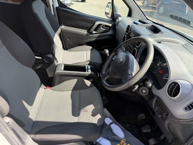 Peugeot Partner Mpv Grey #10