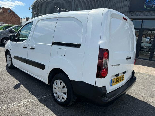 Peugeot Partner Mpv Grey #19