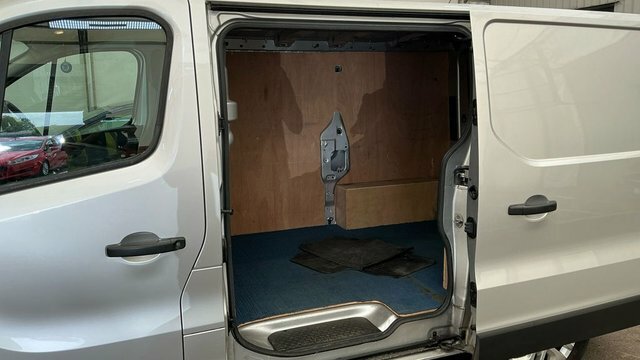 Renault Trafic Sl27 Dci 120 Sport Nav Van Grey #10