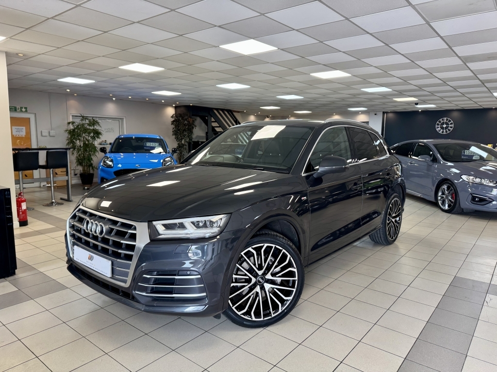 Audi Q5 2.0 Tdi Quattro S Line Grey