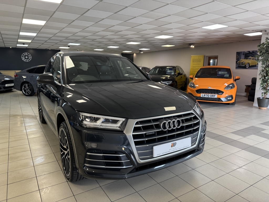 Audi Q5 2.0 Tdi Quattro S Line Grey #5