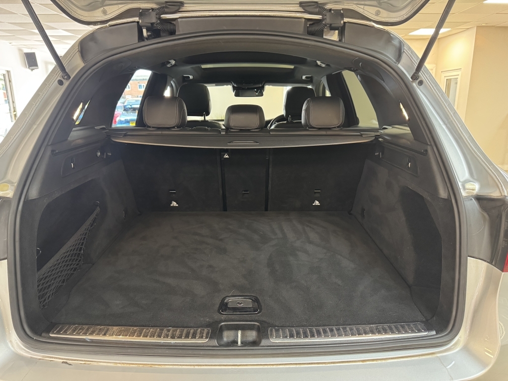 Mercedes-Benz GLC Class Amg Line White #17
