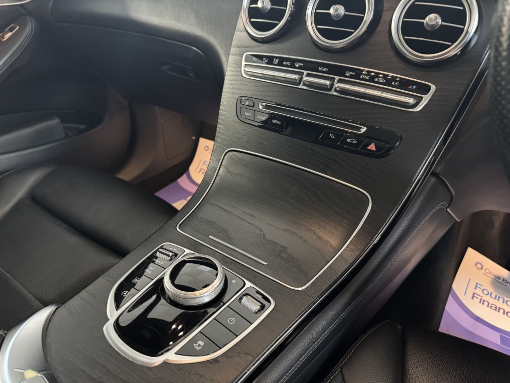 Mercedes-Benz GLC Class Amg Line White #31