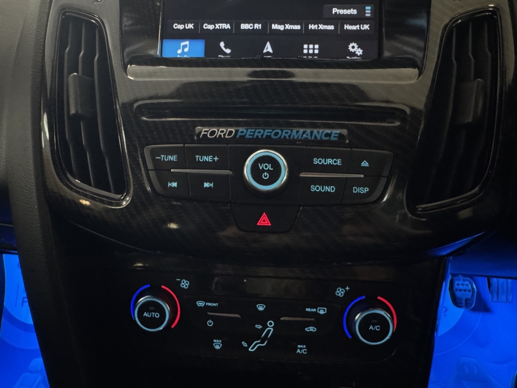 Ford Focus 1.0T Ecoboost Zetec S Hatchback Eu Black #46