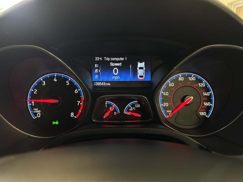 Ford Focus 1.0T Ecoboost Zetec S Hatchback Eu Black #42