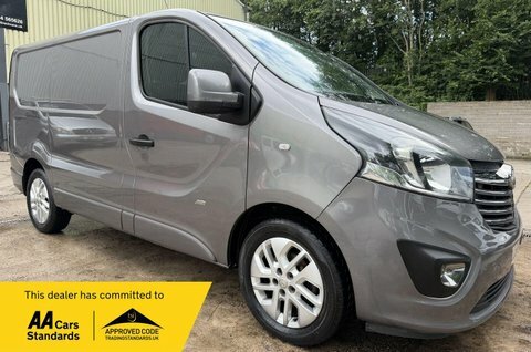 Vauxhall Vivaro 1.6 Cdti 2700 Grey
