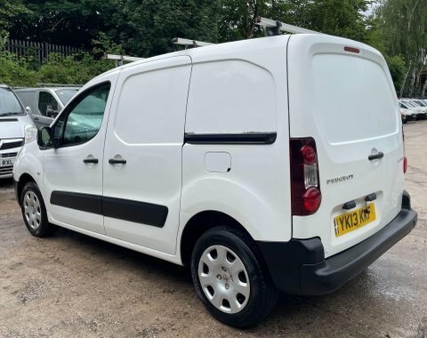 Peugeot Partner 1.6 Hdi Se L1 850 89 Bhp White #11