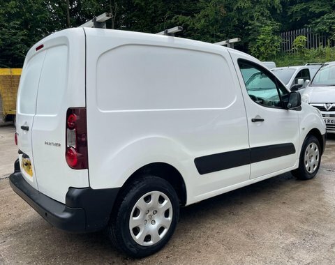 Peugeot Partner 1.6 Hdi Se L1 850 89 Bhp White #7