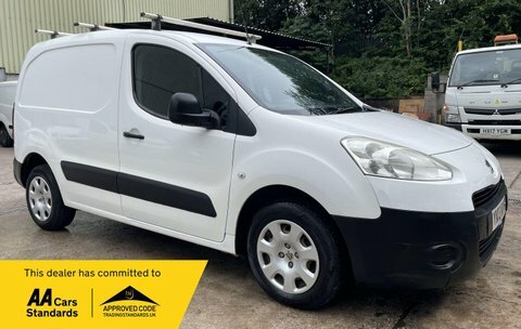 Peugeot Partner 1.6 Hdi Se L1 850 89 Bhp White #1