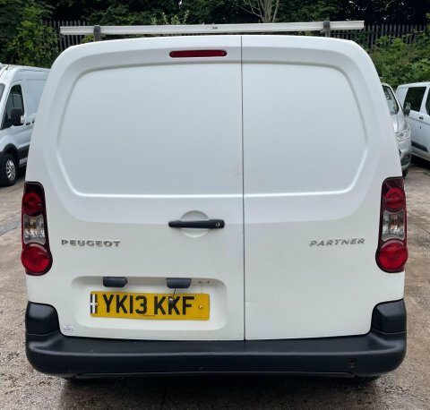 Peugeot Partner 1.6 Hdi Se L1 850 89 Bhp White #8