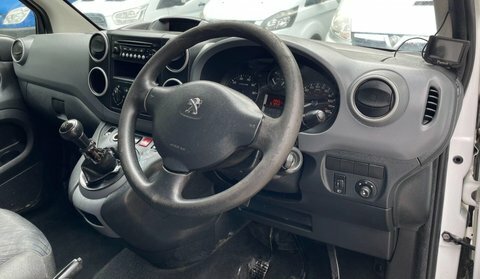 Peugeot Partner 1.6 Hdi Se L1 850 89 Bhp White #21