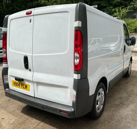 Renault Trafic 2.0 Dci Sl29 White #6