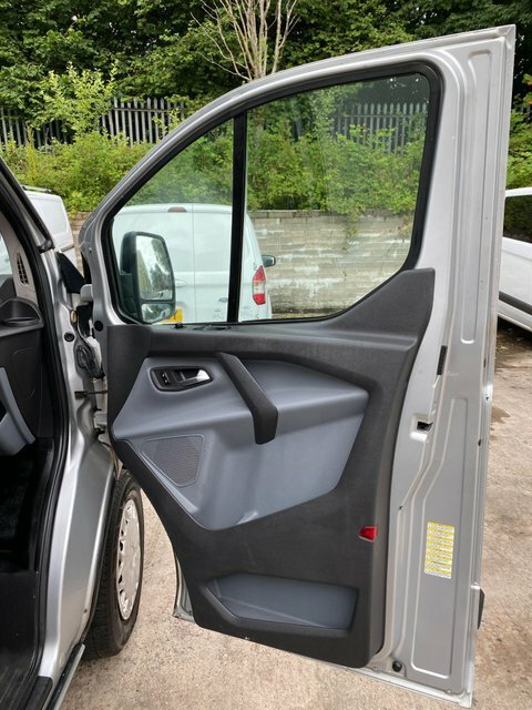 Ford Transit Custom 2.2 Tdci 260 Limited Fwd L1 H1 6,982 Car Deta  #14