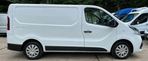 Renault Trafic 1.6 Dci 27 White #4