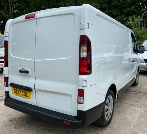 Renault Trafic 1.6 Dci 27 White #6