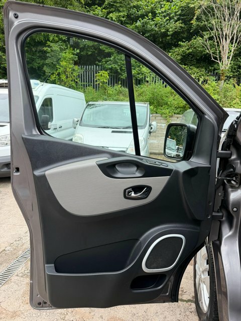 Renault Trafic Dci Energy 29 Businesseuro 6 U5758 Ulez White #41