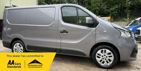 Renault Trafic 1.6 Dci 27 Grey