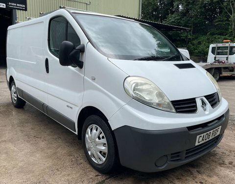 Renault Trafic 2.0 Td Dci White #2