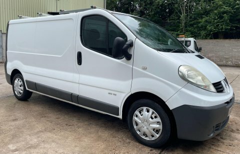 Renault Trafic 2.0 Td Dci White #3