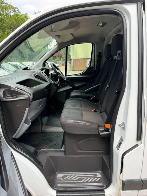 Ford Transit Custom Custom 270 Tdci 125 L1h1 Trend Swb Low Roof Fwd 1 Blue #26