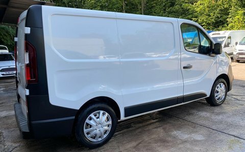 Vauxhall Vivaro 1.6 Cdti 2700 White #5