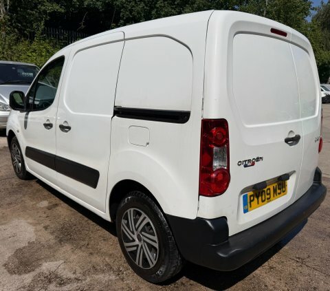 Citroen Berlingo First Red #14