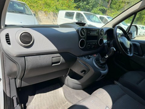 Citroen Berlingo First Red #36