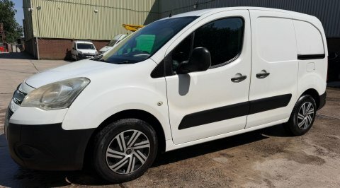 Citroen Berlingo First Red #21
