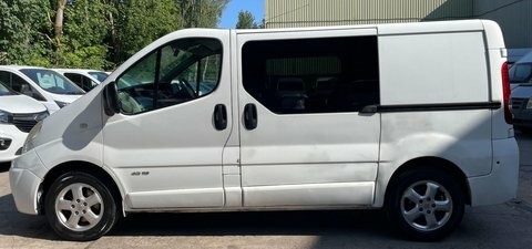 Renault Trafic Mpv Silver #12