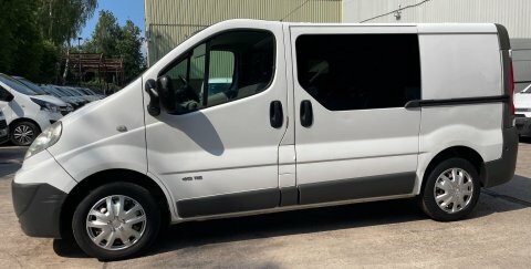 Nissan Primastar Mpv White #15