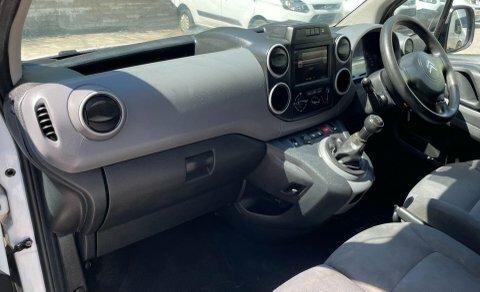 Citroen Berlingo Panel Van White #31