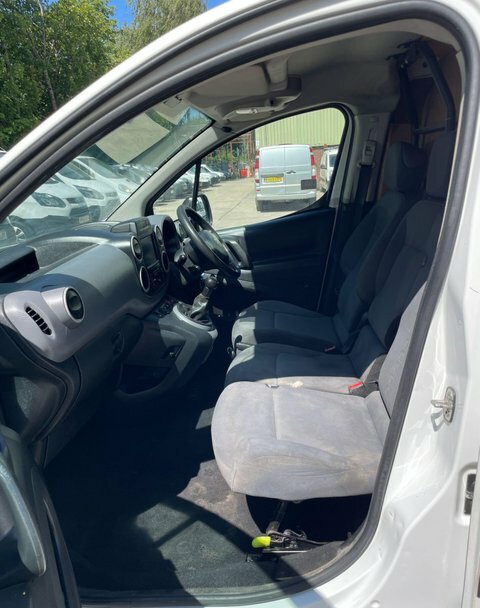 Citroen Berlingo Panel Van White #30