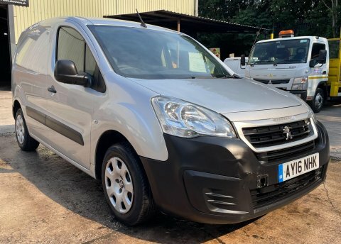 Peugeot Partner 1.6 Bluehdi 850 Silver #2