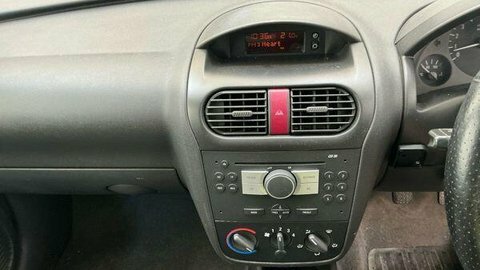 Vauxhall Combo Cdti 2000 Sportive White #9