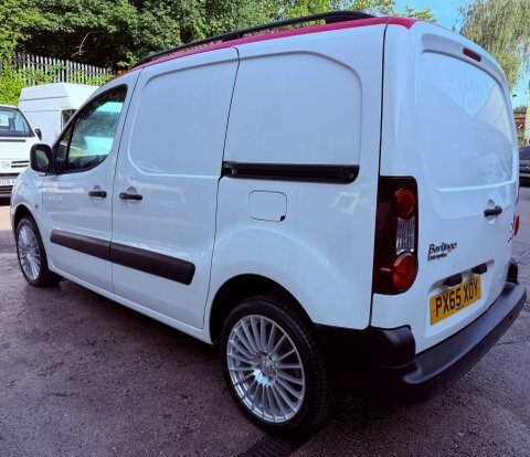 Citroen Berlingo Plus Black #16