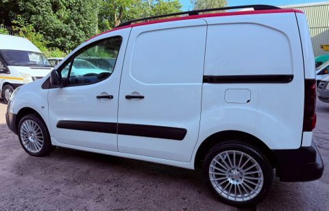 Citroen Berlingo Plus Black #15