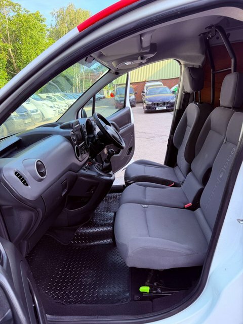 Citroen Berlingo Plus Black #31