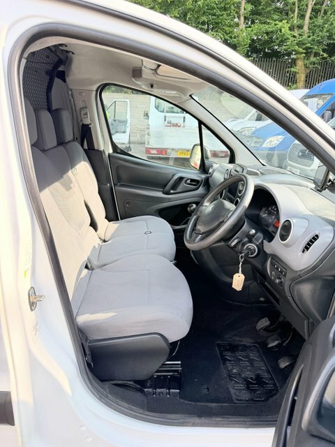 Peugeot Partner Panel Van White #31
