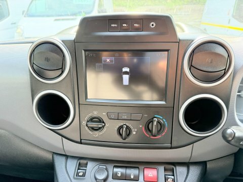 Peugeot Partner Panel Van White #36