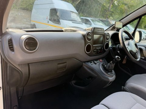 Peugeot Partner Panel Van White #22