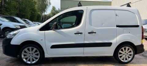 Peugeot Partner Black #15