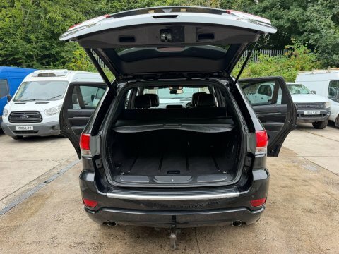 Jeep Grand Cherokee 3.0 Crd Summit White #50