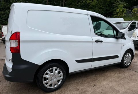 Ford Transit Courier 1.5 Tdci 100Ps Limited Van 6 Speed Convertible White #9