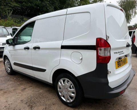 Ford Transit Courier 1.5 Tdci 100Ps Limited Van 6 Speed Convertible White #13