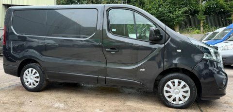 Vauxhall Vivaro 1.6 Cdti 2700 Black #5