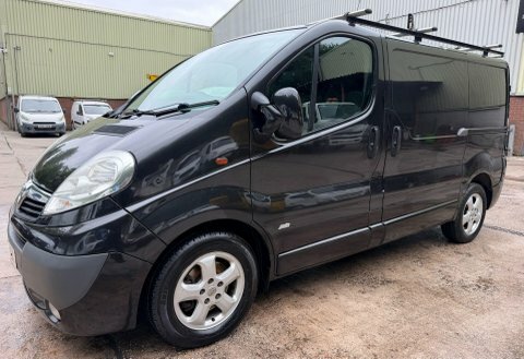 Vauxhall Vivaro 2.0 Cdti Sportive Black #4