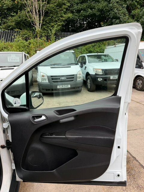 Ford Transit Courier 1.6L 1.6 Tdci Trend L1 Euro 5 White #34