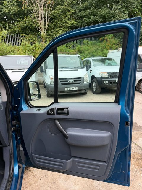 Ford Transit Connect Panel Van 1.8 Tdci T200 LX L1 H1 200808 Blue #23